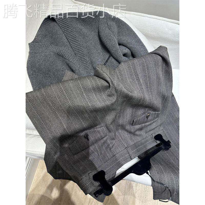 (现货)2025年秋新款灰色条纹阔腿西装裤女高腰宽松垂感直筒裤