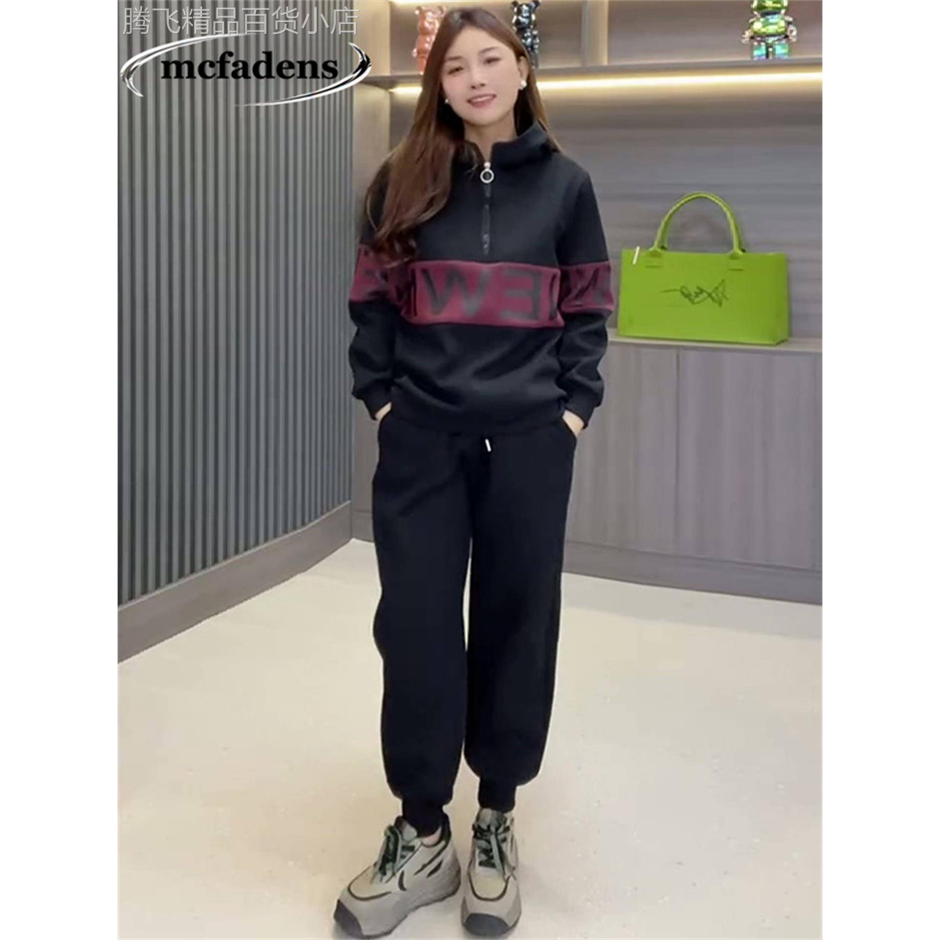 香港冬季新款运动风上衣胖MM显瘦大码女装加绒连帽卫衣裤子两件套