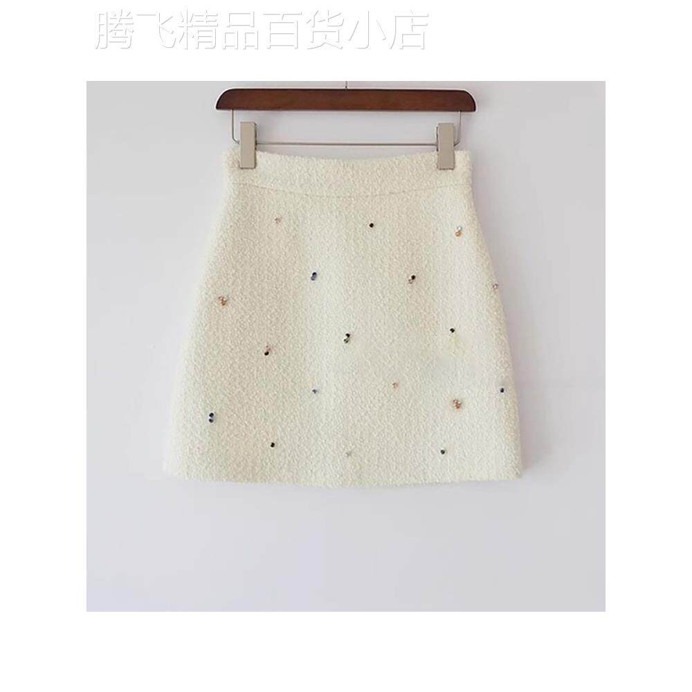 2025秋冬新款羊毛毛呢半身裙女高级感法式气质小香风a字包臀短裙