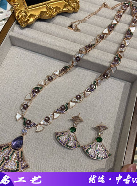 新潮冬季几何扇形套装款女轻奢S