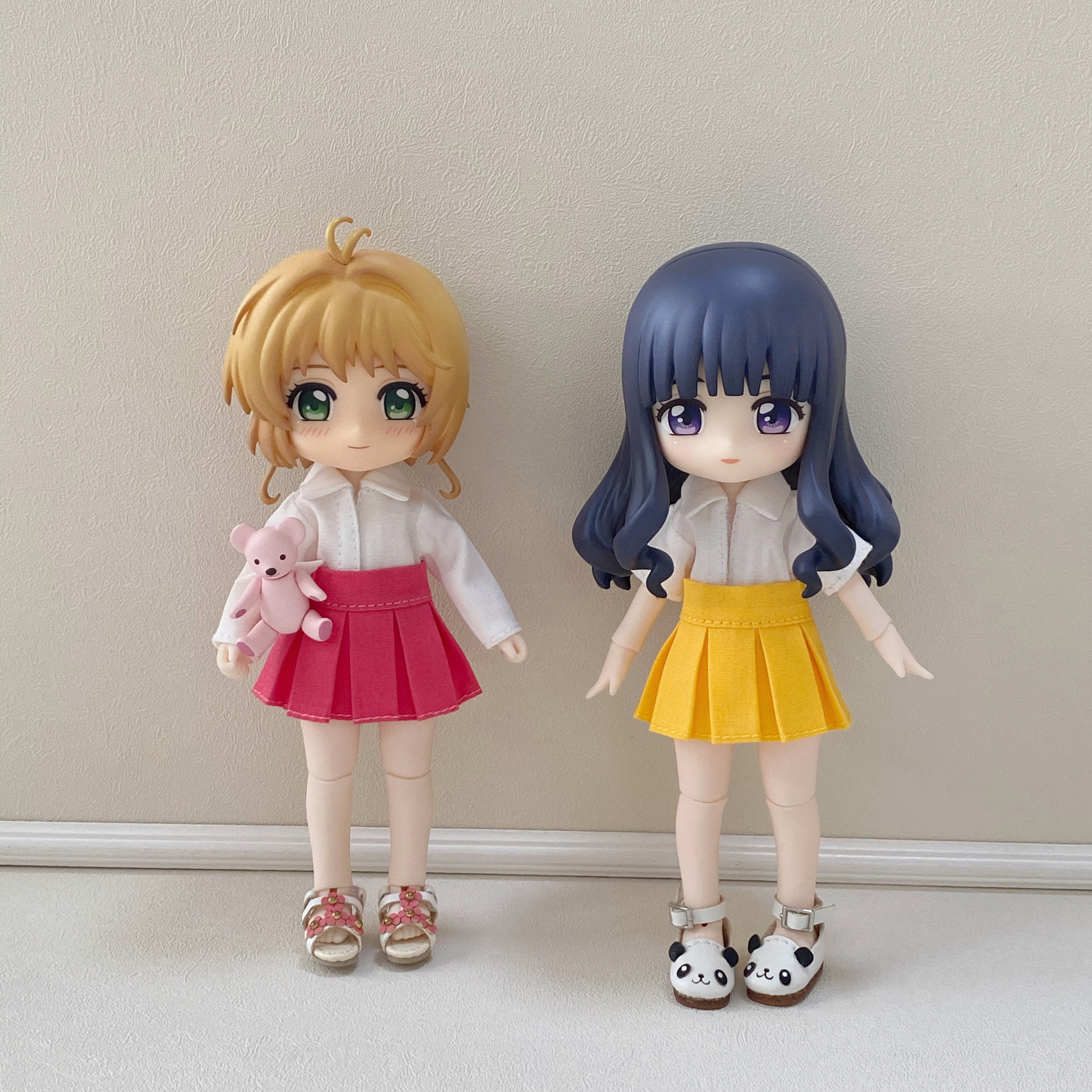 七分短款百褶裙娃衣粘土人