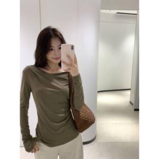 pusumede 线条美感 斜肩气质长袖上衣女漏锁骨打底衫修身针织t恤