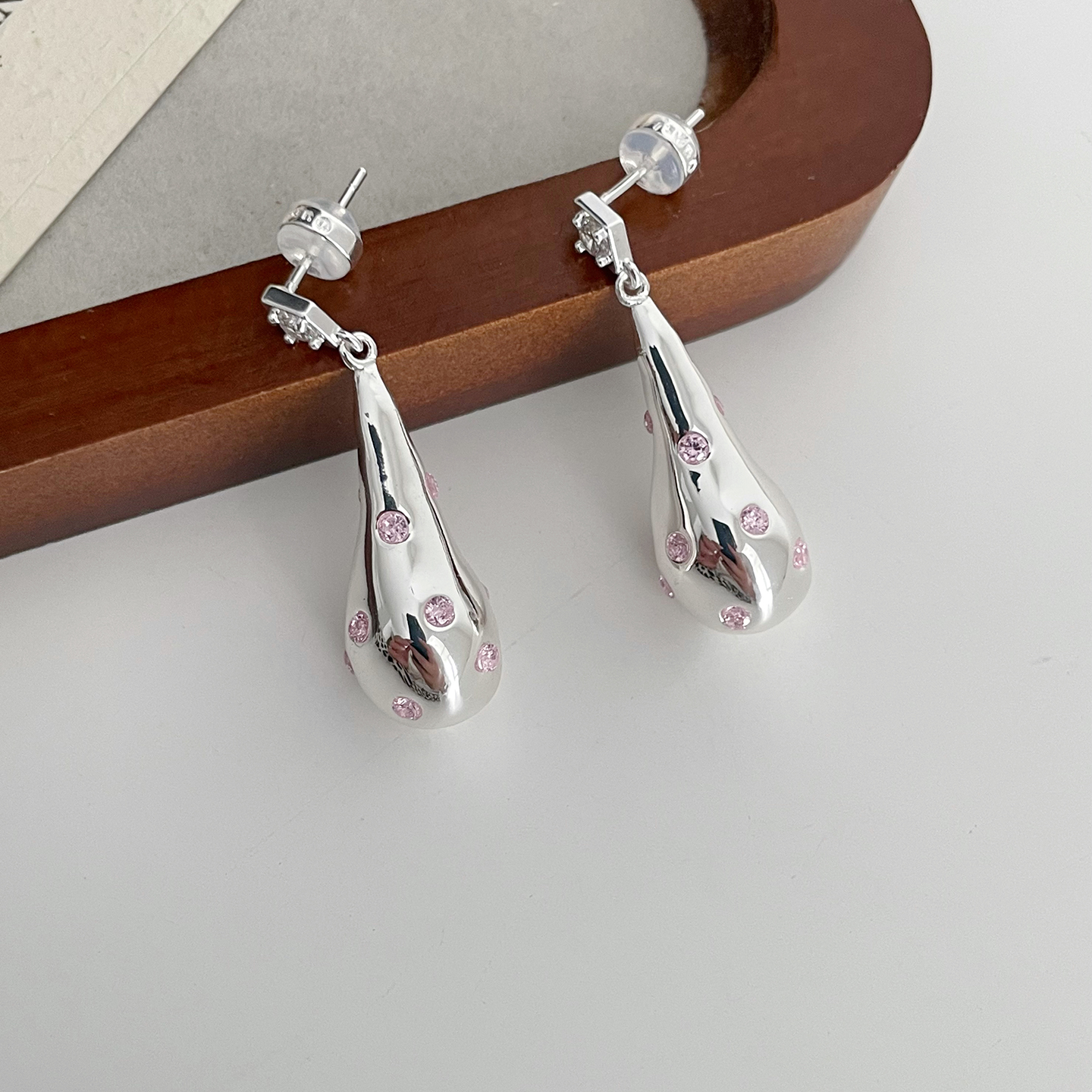 欧美风简约几何水滴形银色耳环