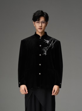 CNEW楚念贰问黑色丝绒亮片银竹刺绣四叶草金属中山领西服外套