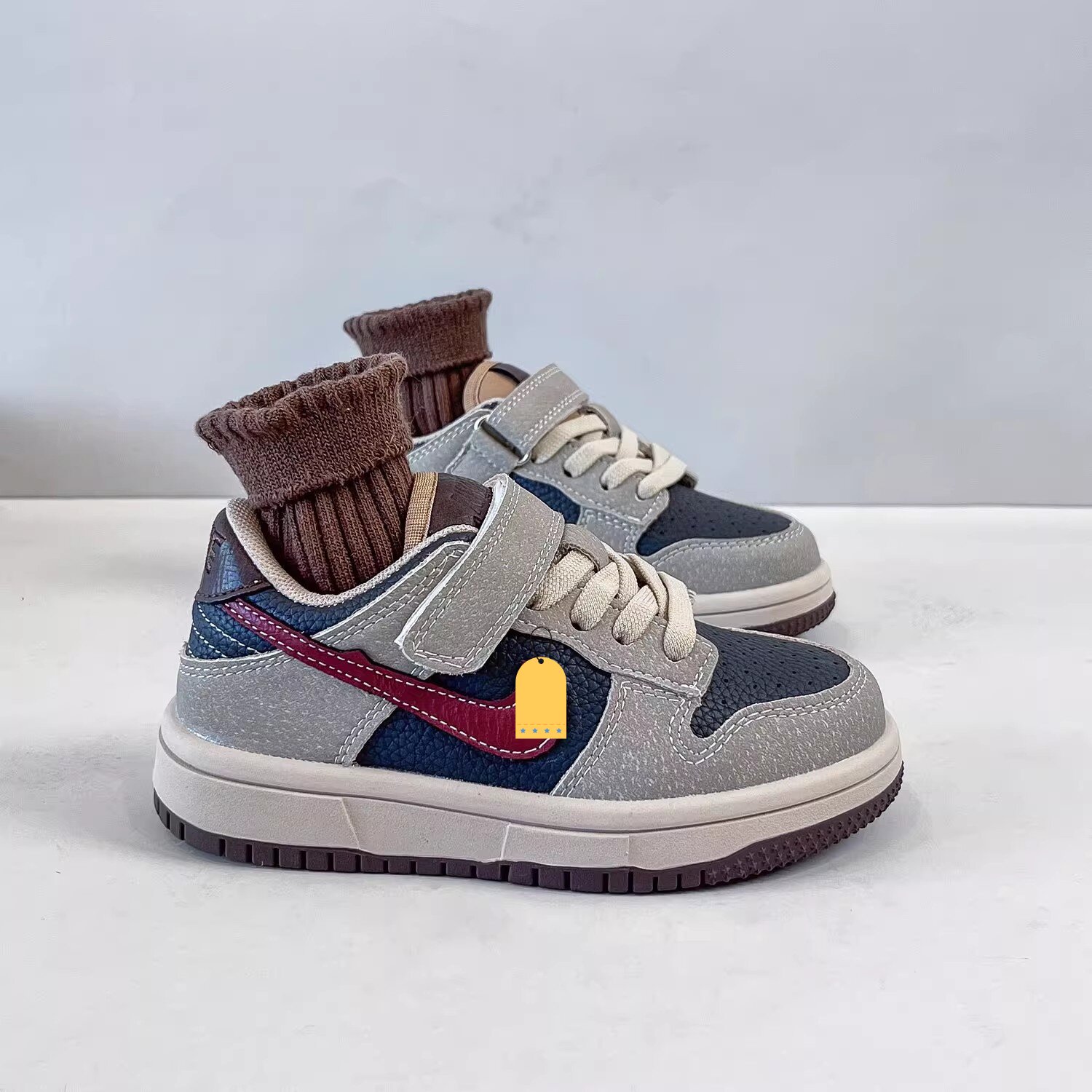 小二推荐：正品儿童运动鞋子