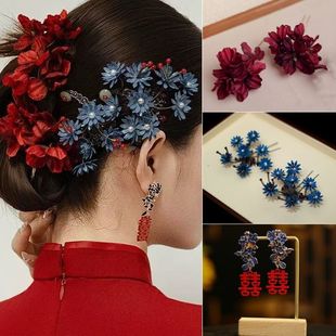新中式新款头饰2025新娘礼服蓝色发饰晨袍花朵旗袍敬酒配饰套装