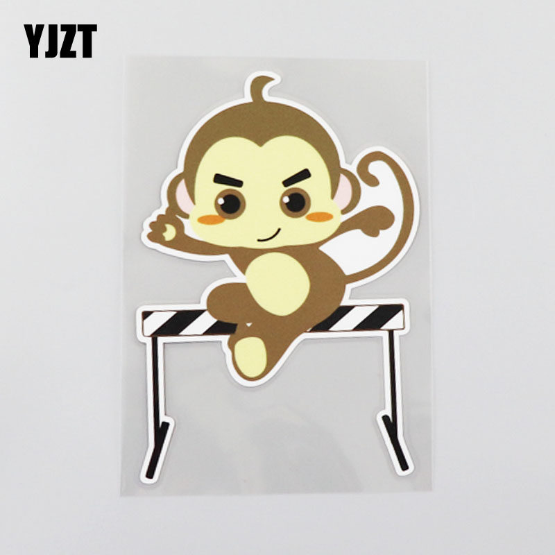 yjzt 小猴跨栏卡通可爱汽车装饰贴纸个性运动优质防水车贴 cst178