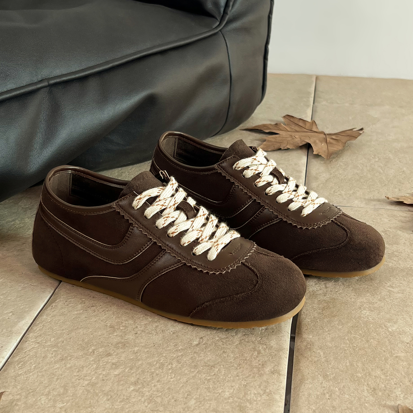 一三良品秋冬复古小方头休闲鞋女阿甘鞋小码34系带内增高运动鞋女