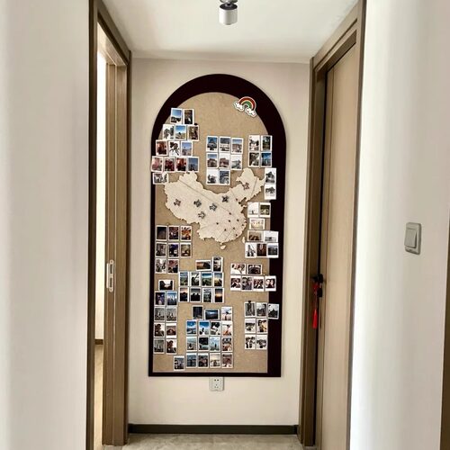 毛毡板照片墙软木板拱门造型墙贴告示板自粘不伤墙拍立得主题氛围背景墙过道旅游纪念免打孔留言板定制挂相片