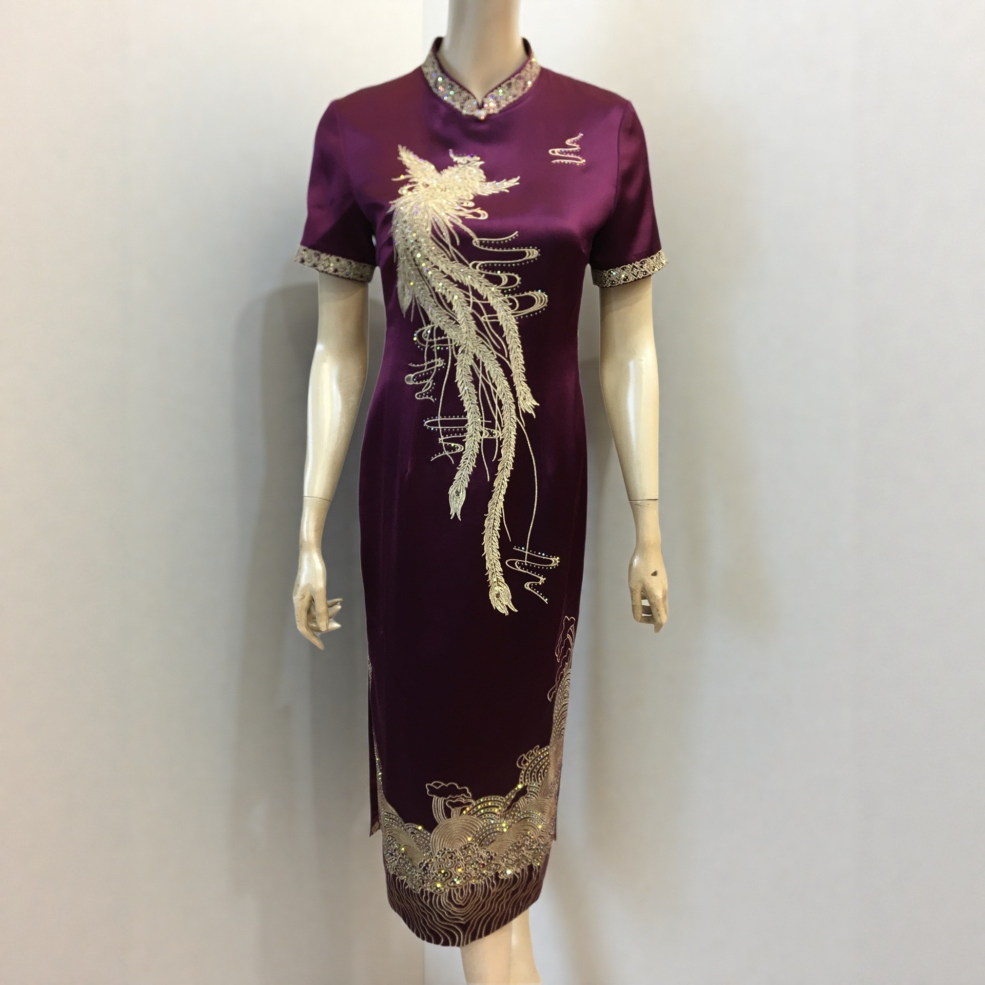 国风新中式喜妈妈婚宴装礼服喜婆婆连衣裙重工刺绣醋酸缎改良旗袍
