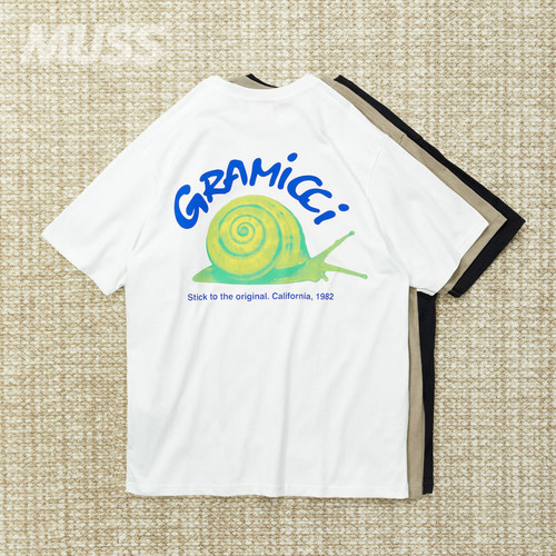 GRAMICCI撞色蜗牛图案印花短袖