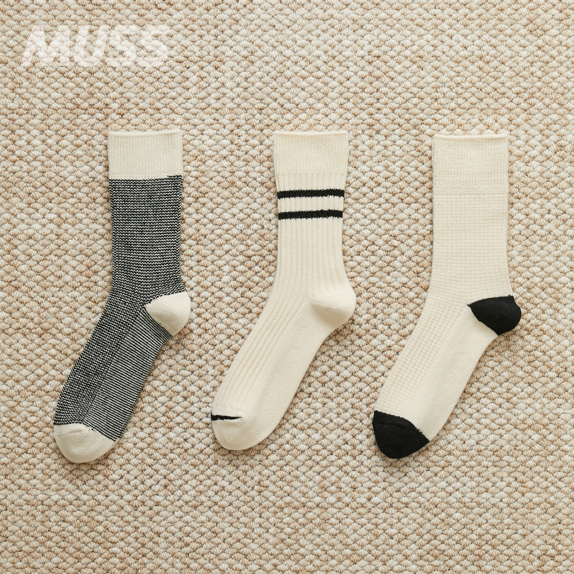 现货 ROTOTO R1625 COMFY ROOM SOCKS 日产复古条纹保暖袜中筒袜