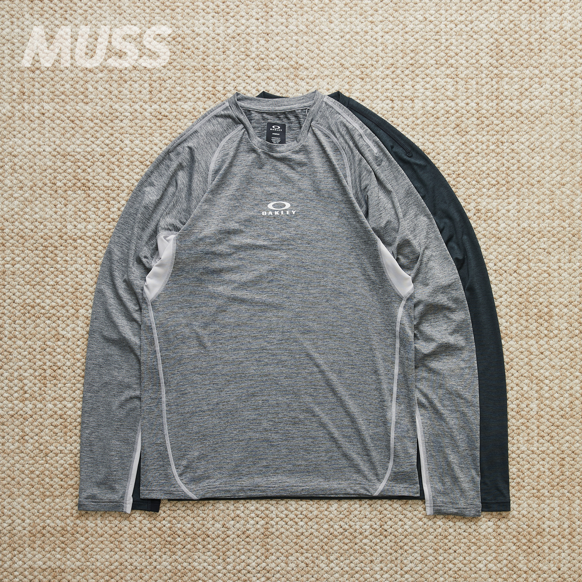 OAKLEY吸湿排汗速干机能长袖打底
