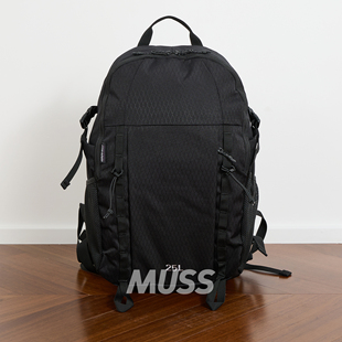 现货 GRAMICCI DAY PACK 25L 小野人机能轻量化防撕裂双肩包背包