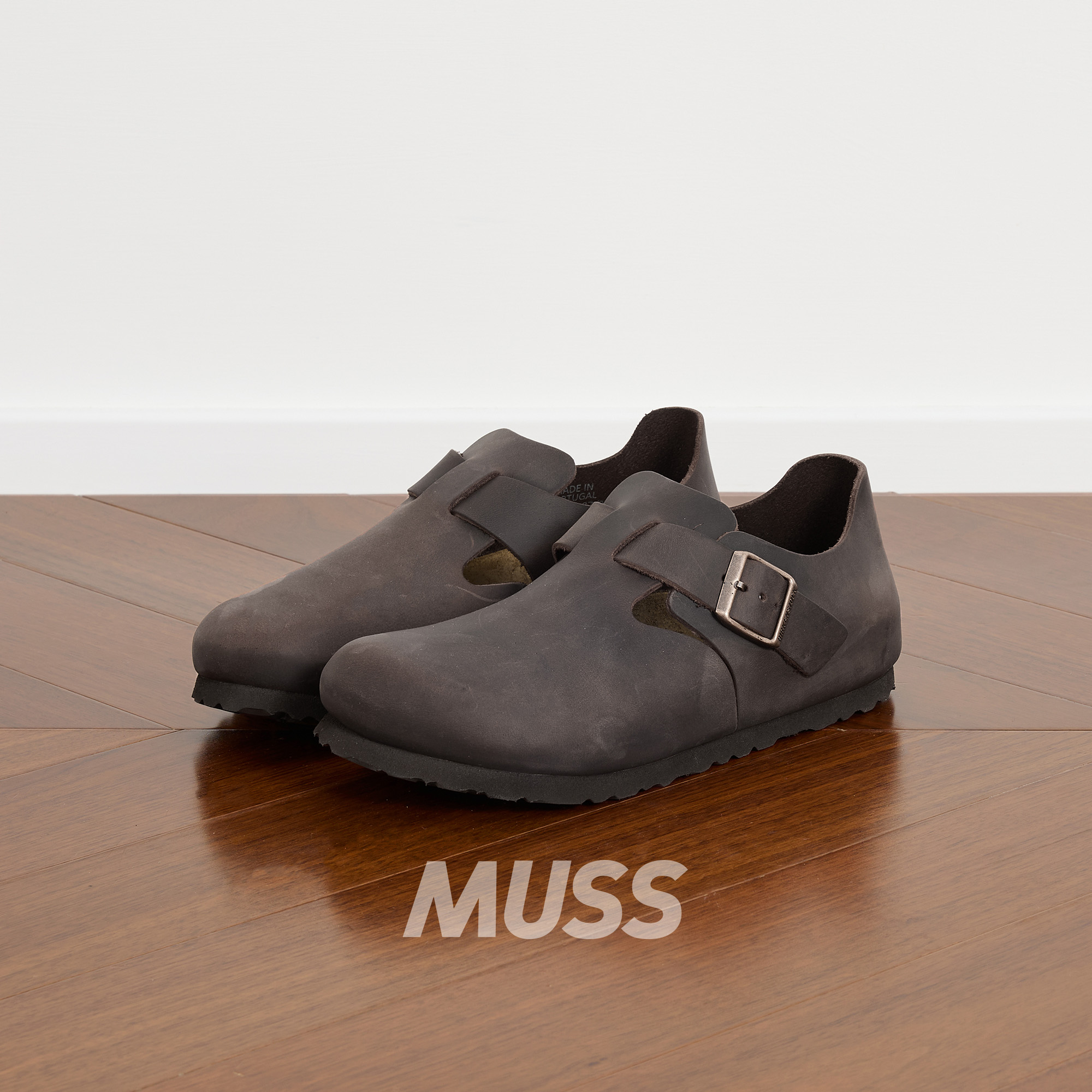 BIRKENSTOCK慵懒皮革软木勃肯鞋