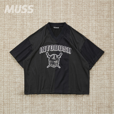 INTODUSK廓形V领拼接网眼冰球服