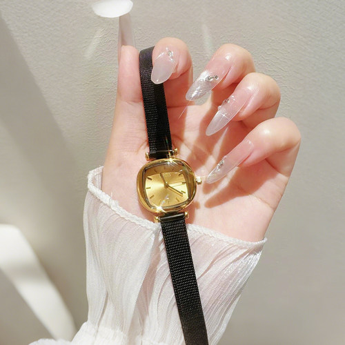 马克华菲手表黑金小方糖女士手表女款女生小金表生日礼物送女友