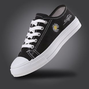 女2024年春季 板鞋 新款 透气春秋百搭休闲爆款 小熊女鞋 帆布鞋