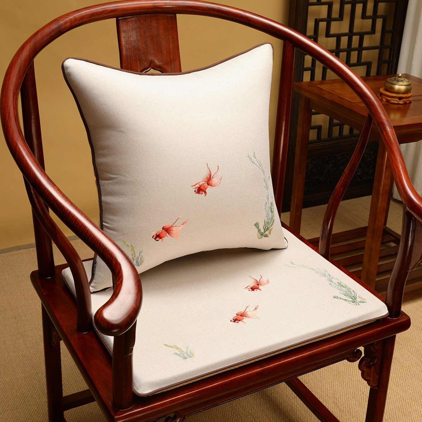 棉麻刺绣久坐不塌圈椅坐垫定做