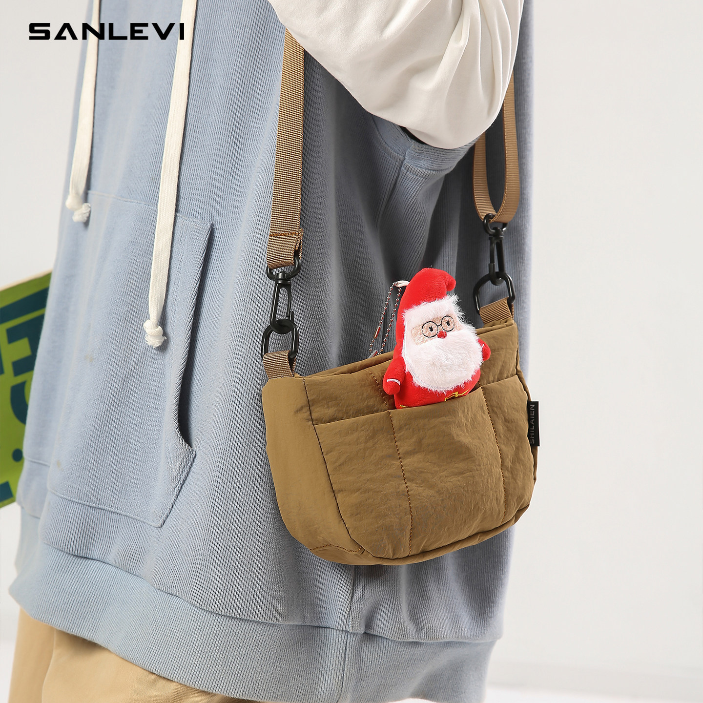 新款男女防水耐磨百搭休闲通勤小型斜挎包户外旅行防盗轻便单肩包