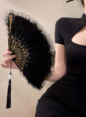 汉服旗袍扇子折扇中国风黑色羽毛古风扇新中式舞蹈扇圣诞节装饰品