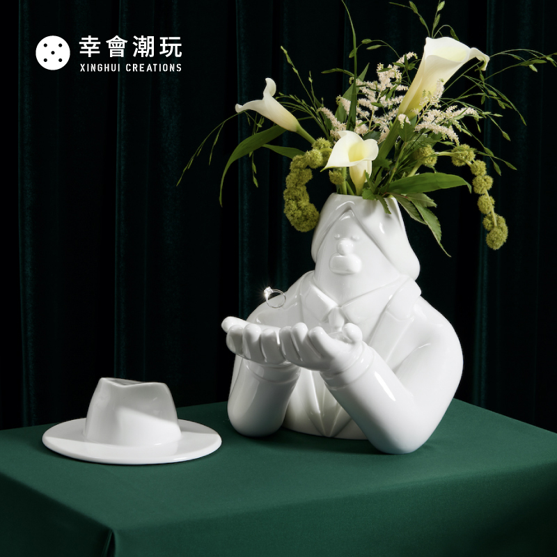 幸会潮玩SF-PROPOSE陶瓷花瓶