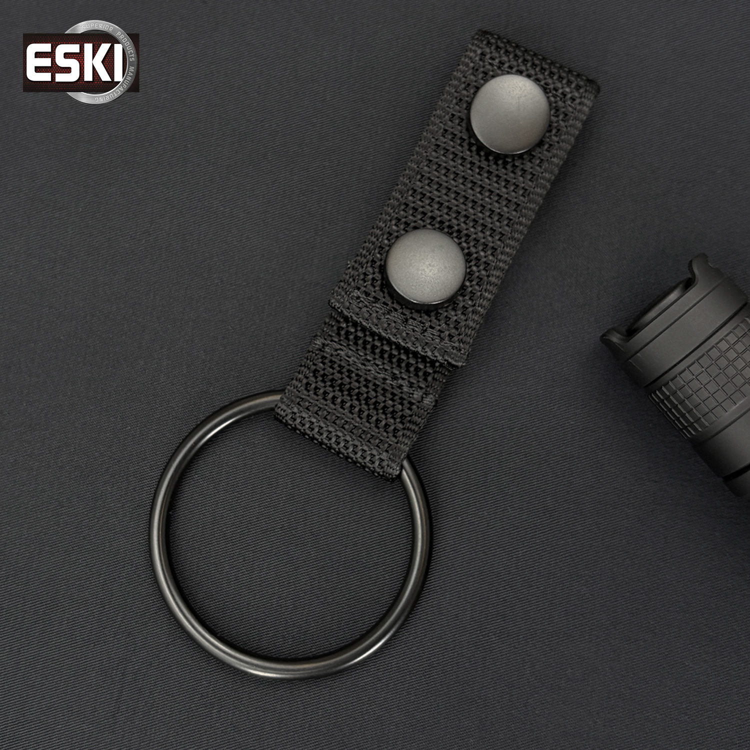 ESKI爱斯MOLLE战术穿皮带手电筒套简易尼龙环扣可挂在腰间