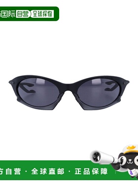 自营oakleyPlantaris Wraparound Black Frame Sunglasses - grey