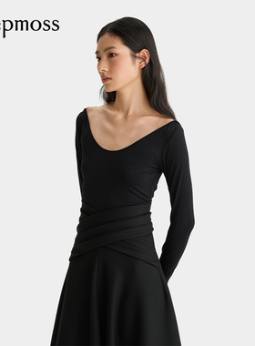 【deepmoss】2025秋冬新款女士时尚潮流设计感弧领弹力打底衫