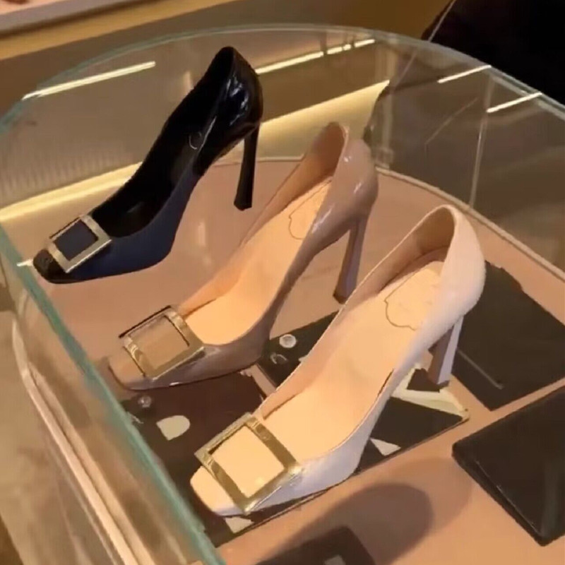 2024春新款香蕉跟方头方