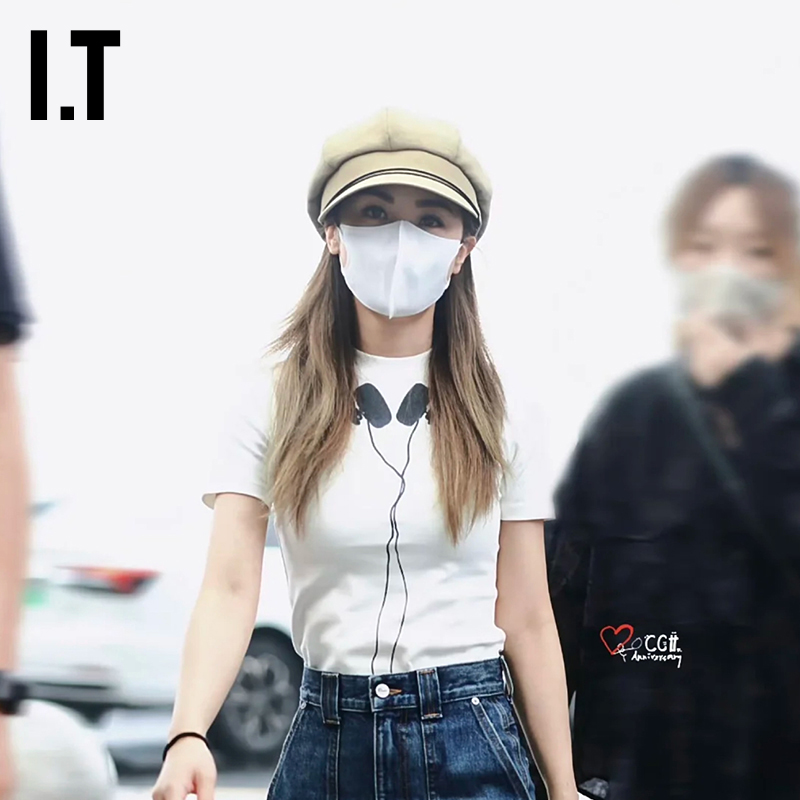 ITGROUNDZERO修身短袖T恤