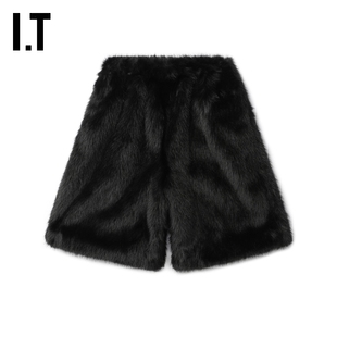 Simone 时髦摩登宽松百慕大短裤 Rocha男装 新款 412710M 毛绒短裤