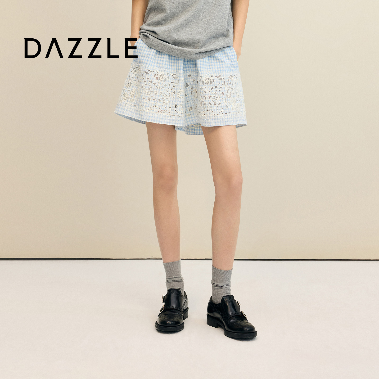 【周四上新】DAZZLE 地素2026年夏季宽松蕾丝拼接格子短裤居家感