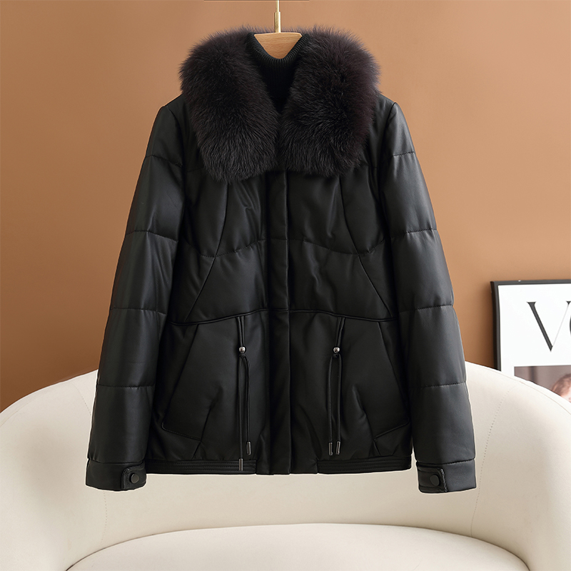 真皮羽绒服女短款2025冬季新款狐狸毛领绵羊皮衣皮草外套加厚保暖