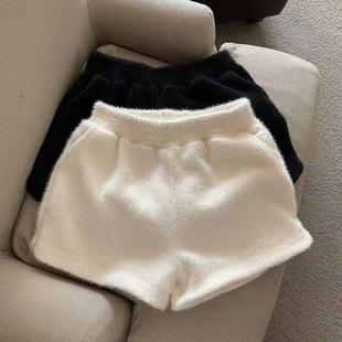 女童毛绒短裤秋冬季外穿女孩2025新款配靴子的裤子小个子打底靴