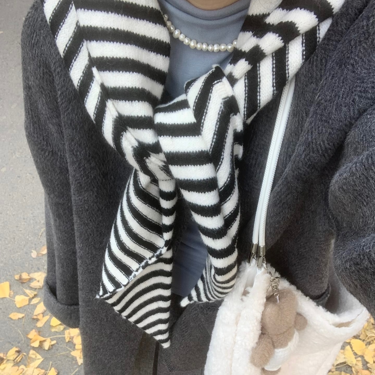 韩国款！ins黑白条纹围巾女2025