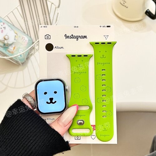 小众自嘲熊表情适用iwatchs11/10苹果手表表带SE硅胶Applewatchs9