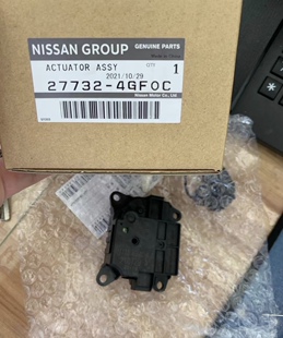 英菲尼迪Q50Q50LQ70L空调风门翻版电机蒸发箱电机混合风门马达