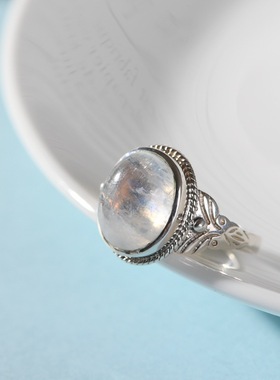 金鹿王银蓝月光石戒指女款简约