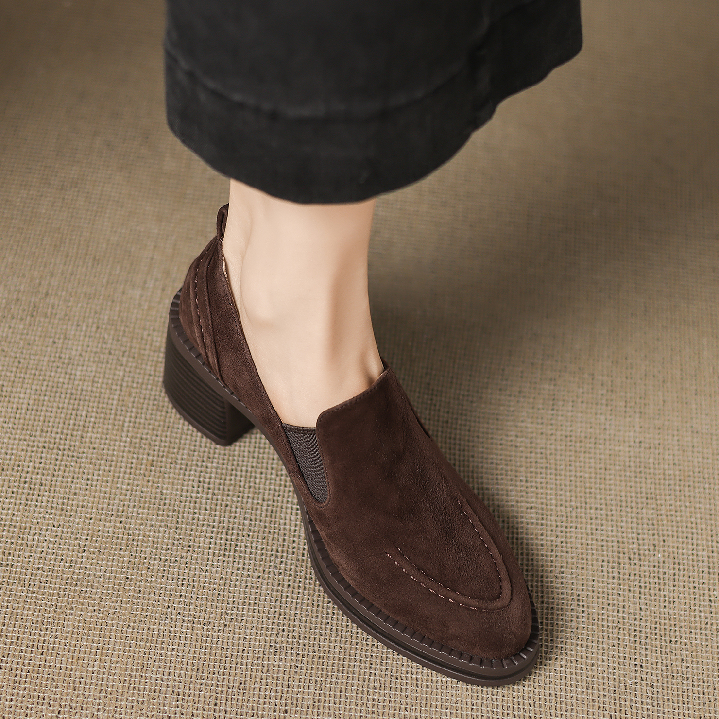 黛迩四季磨砂乐福鞋秋冬加绒单鞋