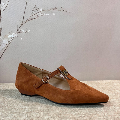 复古风尖头玛丽珍鞋丁字扣带大码