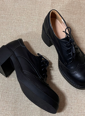 Dale黛迩 ~百搭单鞋真皮布洛克鞋黑色系带复古高跟小皮鞋大码女鞋
