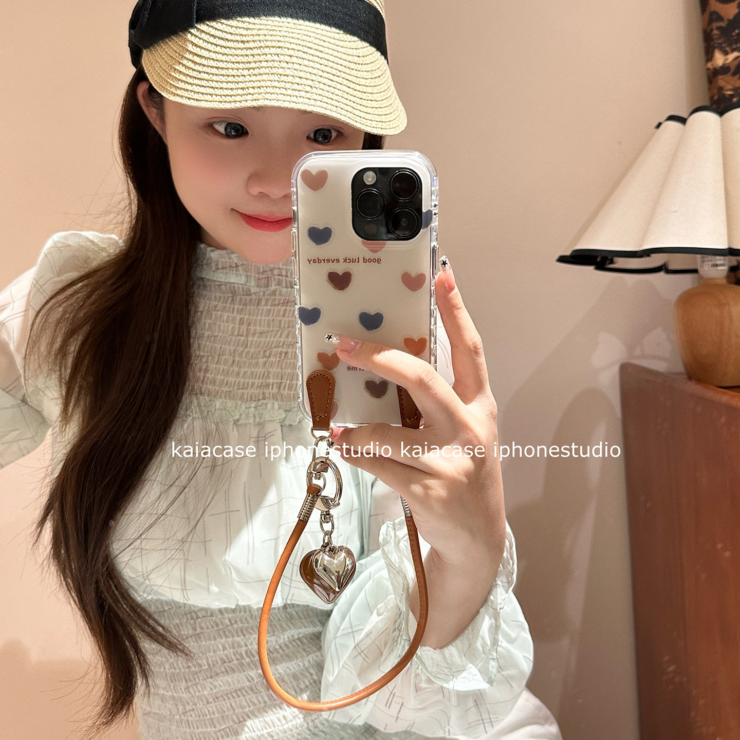 kaia 秋冬ins温柔栗子棕油画爱心适用苹果16promax手