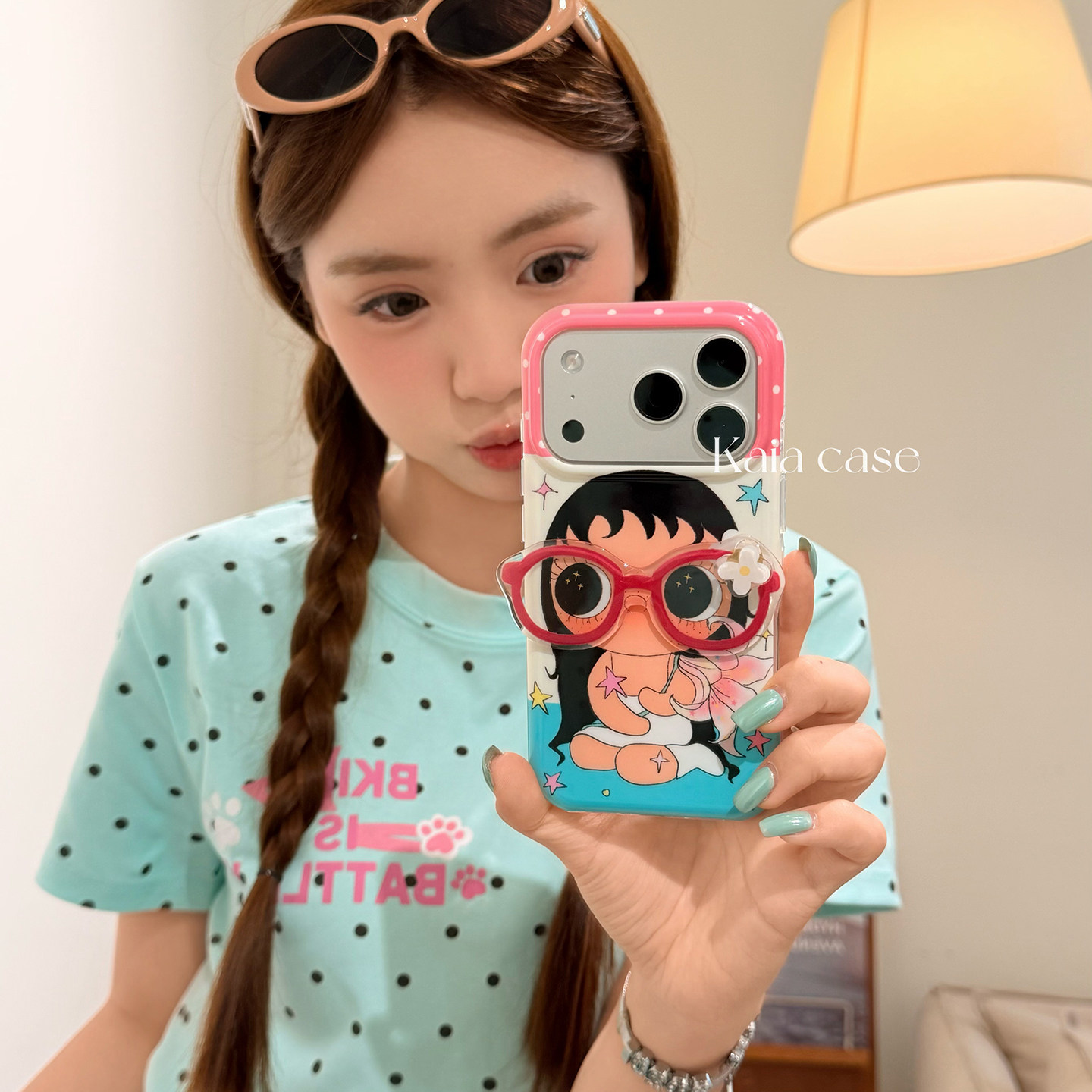 kaia 萌趣拼色红眼镜小玉yuy花朵适用苹果18promax手机壳iphone17pro新款15女16pro创意15pro全包防摔手机套