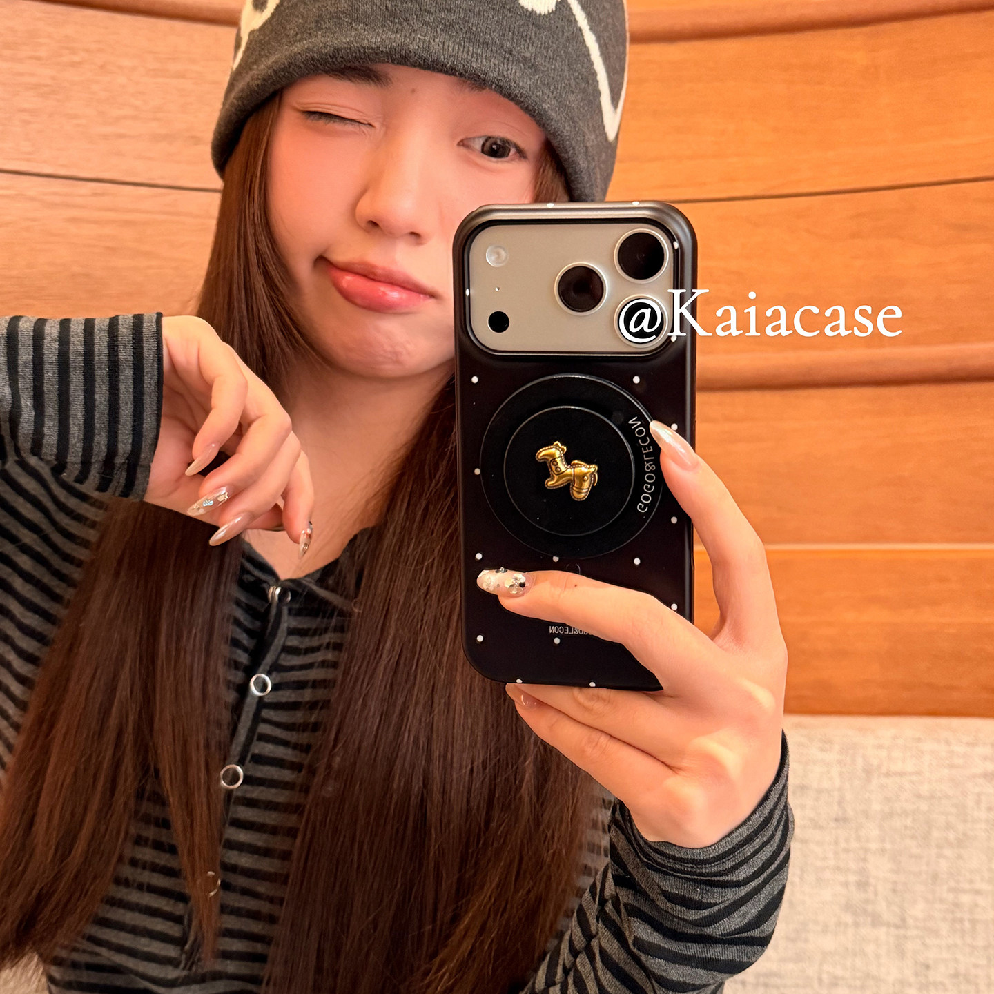 kaia 甜酷辣妹黑色系波点金马适用苹果17promax手机壳iphone16pro新款女17pro磁吸支架15pro磨砂防摔硬手机套,3C数码配件,手机保护套/壳,淘宝优惠券,粉丝福利购,淘宝优惠卷