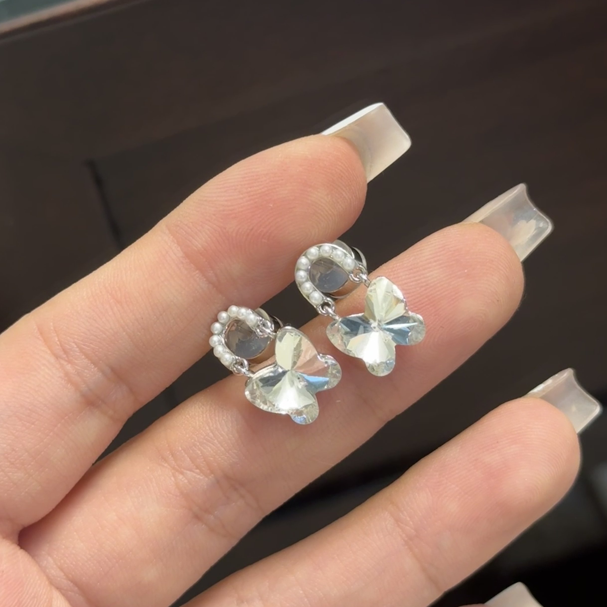 异形钻钻蝴蝶耳钉,珠宝/钻石/翡翠,手饰,淘宝优惠券,粉丝福利购,淘宝优惠卷