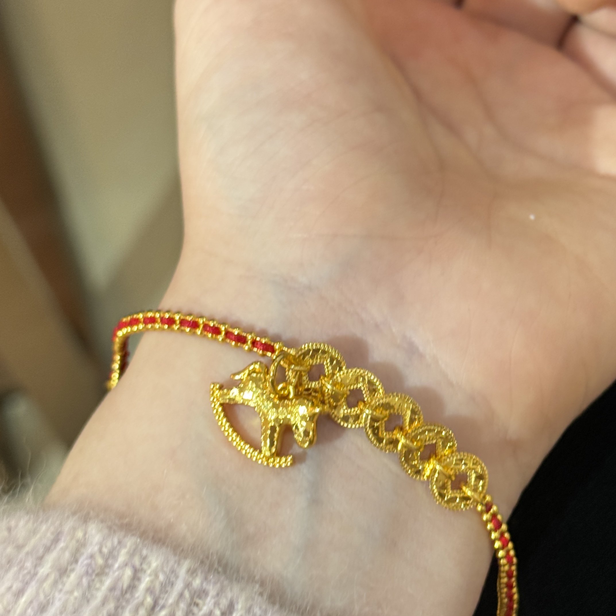 碎冰冰五帝钱小马红绳手链,珠宝/钻石/翡翠,颈饰,淘宝优惠券,粉丝福利购,淘宝优惠卷