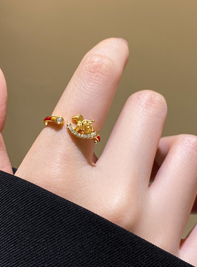 新中式金色锆石小马红绳戒指女秋冬轻奢高级感食指环气质百搭配饰