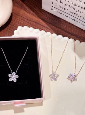 欧美跨境花朵项链轻奢高级感首饰女简约锁骨链锆石吊坠百搭项链