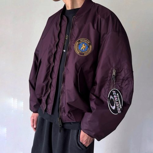 杨超越同款曼联徽章bomber棉服